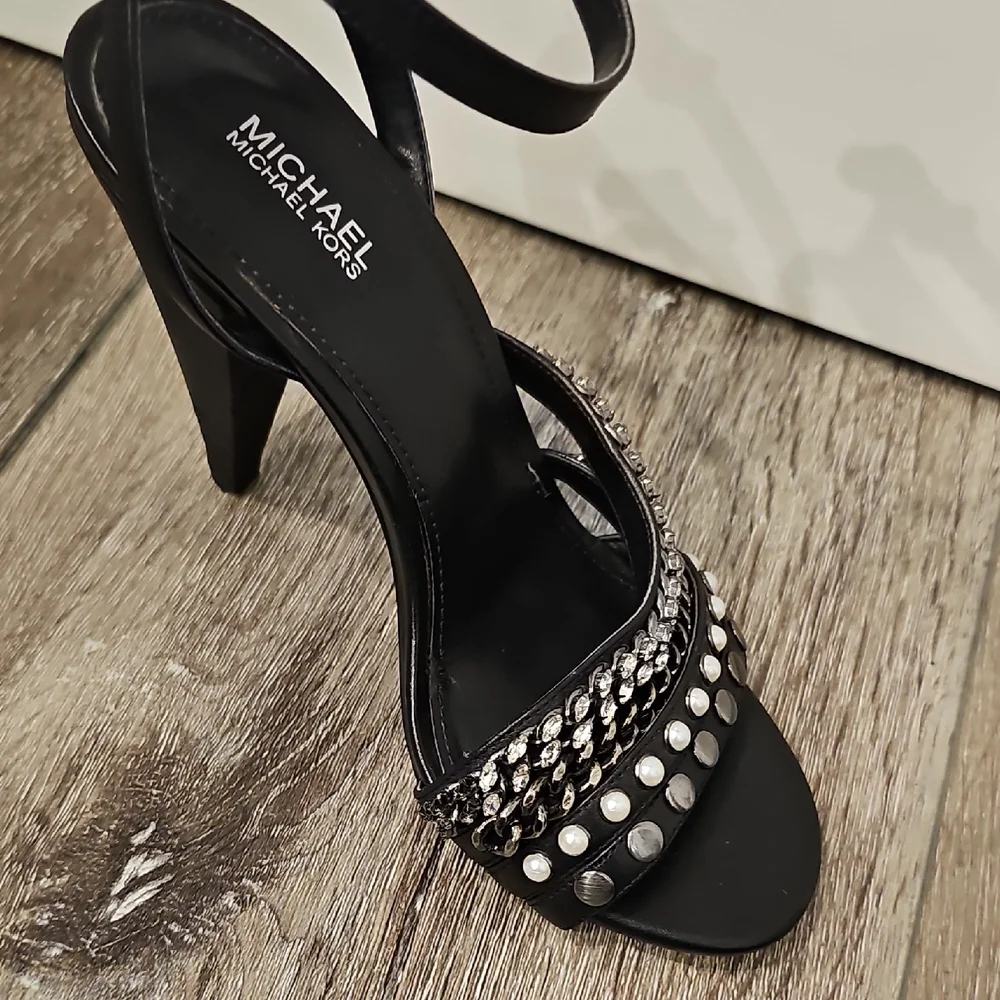 MICHAEL KORS Black Heels with Silver Studs
